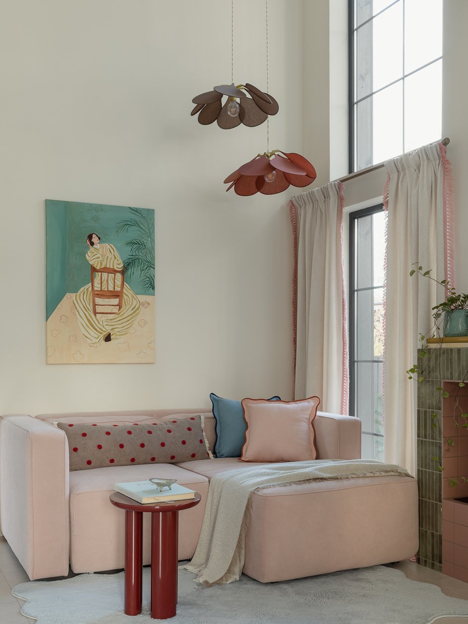 Фотография:  в стиле , Дом, Проект дня, Дом и дача, Свердловская область, 3 комнаты, 60-90 метров, современный с элементами нежного романтизма, Кристина Салангина, Анастасия Гавриленко – фото на INMYROOM