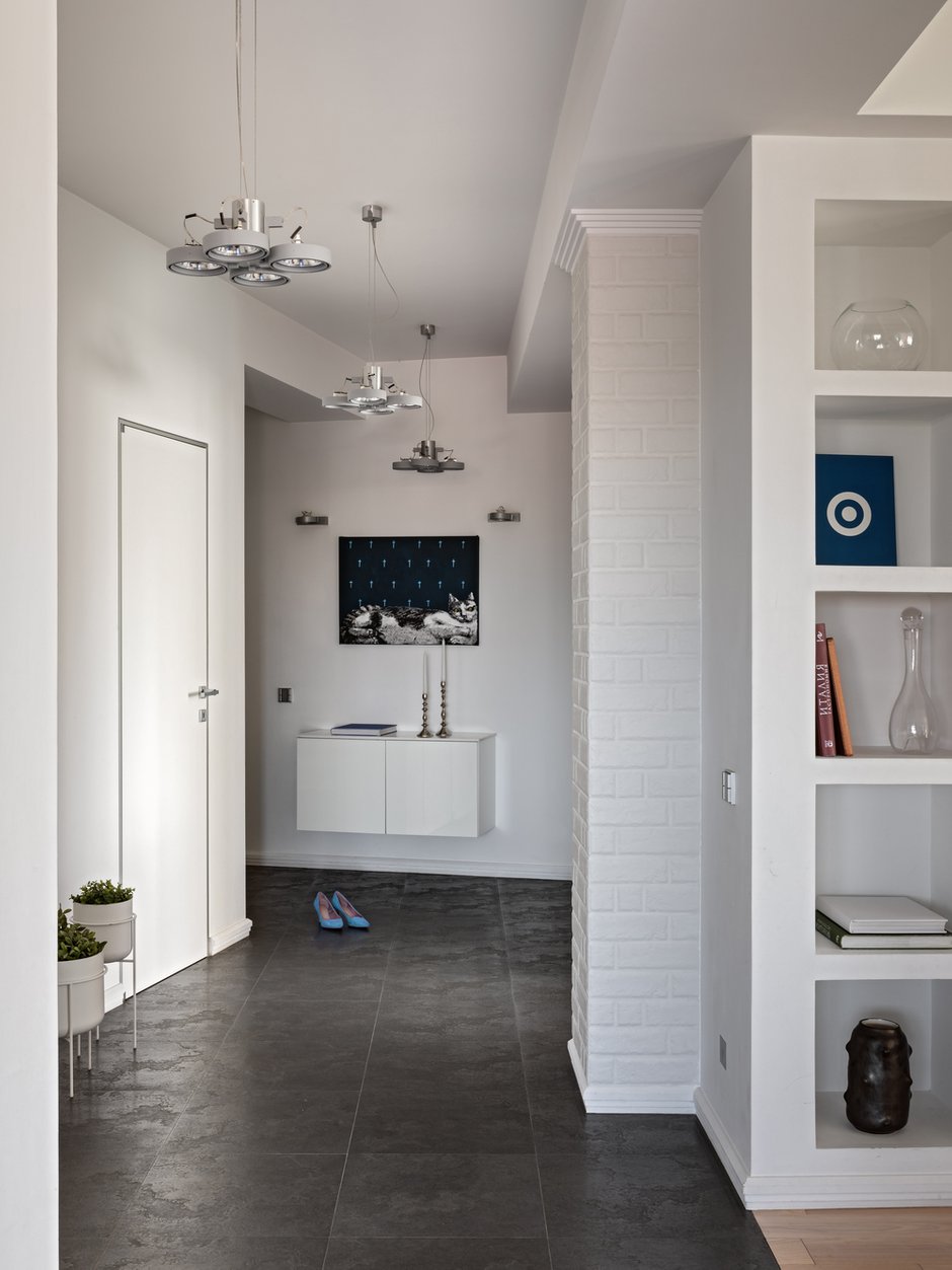 Фотография: Прихожая в стиле Современный, Квартира, Проект недели, Минск, 3 комнаты, Более 90 метров, Маргарита Павелко – фото на INMYROOM