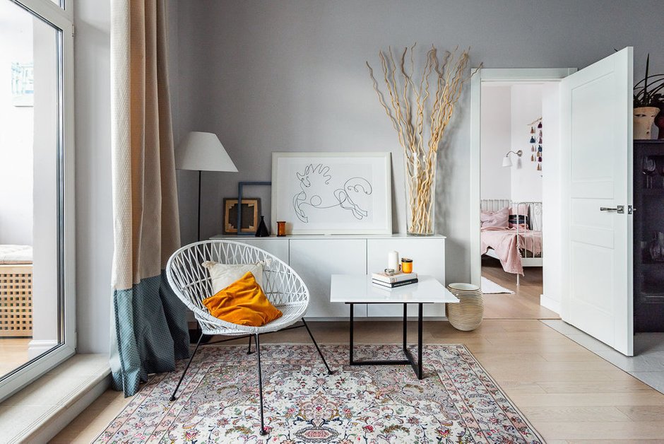 Фотография: Гостиная в стиле Скандинавский, Гид, Елена Иванова, Cartelle Design, Юлия Фамбулова, Анастасия Кудряшова, ADI INTERIORS GROUP, Света Хабеева – фото на INMYROOM