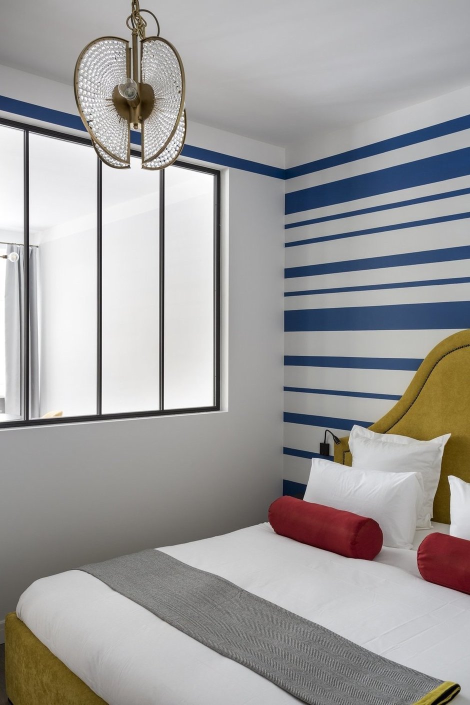 Фотография: Спальня в стиле Современный, Квартира, Проект недели, Москва, Ольга Шаповалова, 2 комнаты, 40-60 метров – фото на INMYROOM