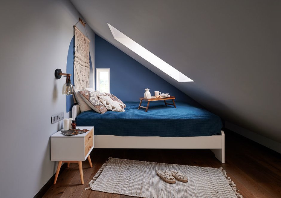 Фотография: Спальня в стиле Современный, Проект недели, Дом и дача, Долгопрудный, Таунхаус, 4 и больше, 60-90 метров, Дарья Косачева, небольшая спальня – фото на INMYROOM