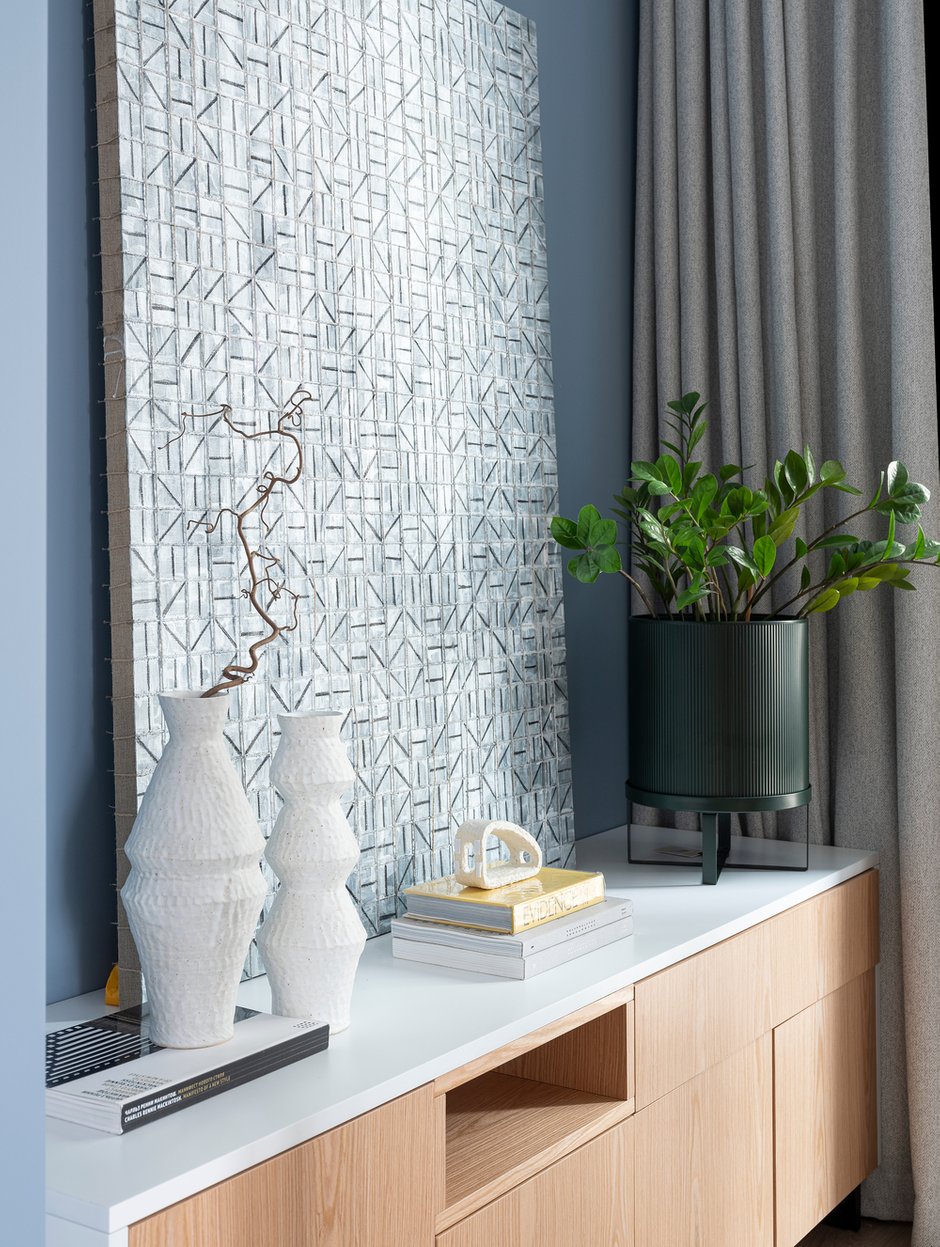 Фотография: Гостиная в стиле Современный, Квартира, Минимализм, Проект недели, Москва, 2 комнаты, 40-60 метров, Insdesign – фото на INMYROOM