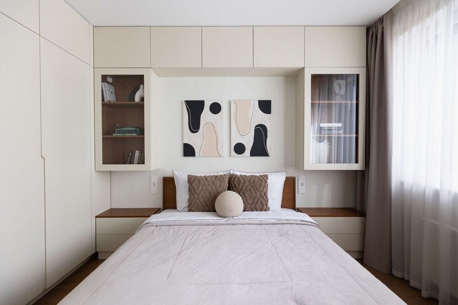 Фотография: Спальня в стиле Современный, Минимализм, Квартира, Проект дня, Москва, 3 комнаты, 60-90 метров, современный с элементами минимализма – фото на INMYROOM