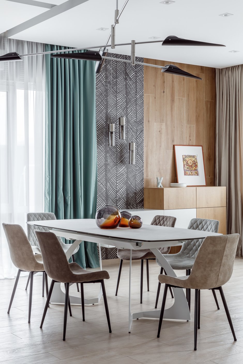 Фотография: Кухня и столовая в стиле Современный, Дом, Минимализм, Проект дня, Дом и дача, Ростов-на-Дону, 3 комнаты, Более 90 метров, Astar project – фото на INMYROOM