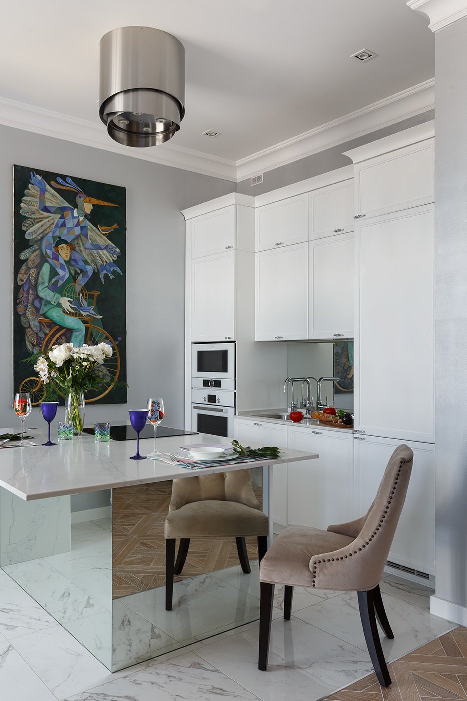 Фотография: Кухня и столовая в стиле Классический, Современный, Эклектика, Квартира, Проект дня, Санкт-Петербург, 2 комнаты, 60-90 метров, Инна Азорская – фото на INMYROOM