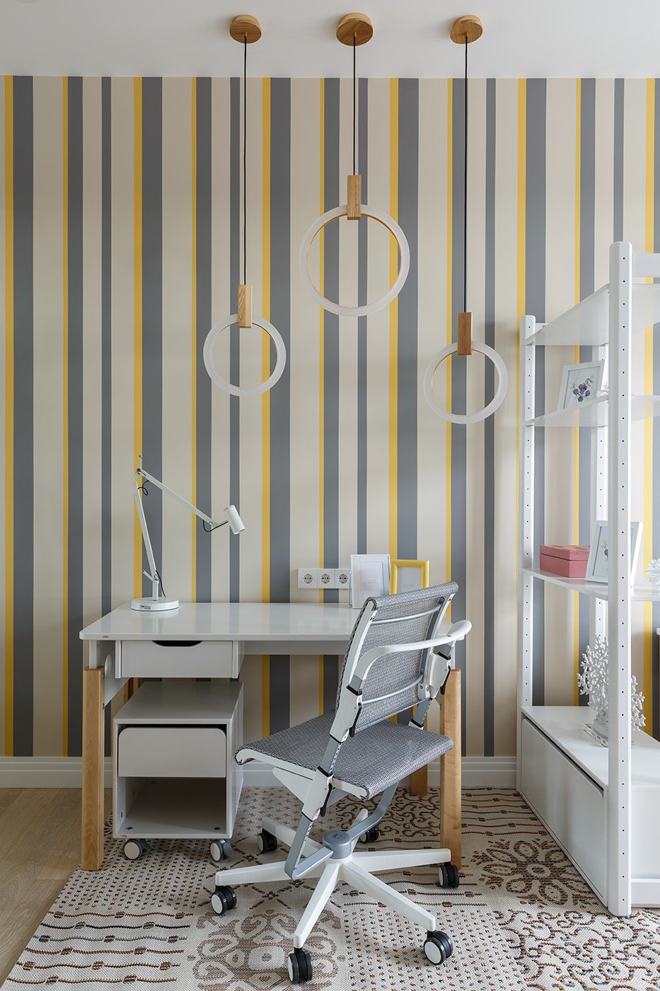 Фотография: Детская в стиле Современный, Классический, Квартира, Проект недели, Санкт-Петербург, 3 комнаты, 60-90 метров, Кирилл Пономаренко – фото на INMYROOM