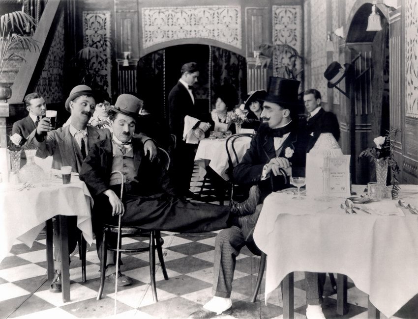 Фотография:  в стиле , Мебель и свет, Гид, Thonet – фото на INMYROOM