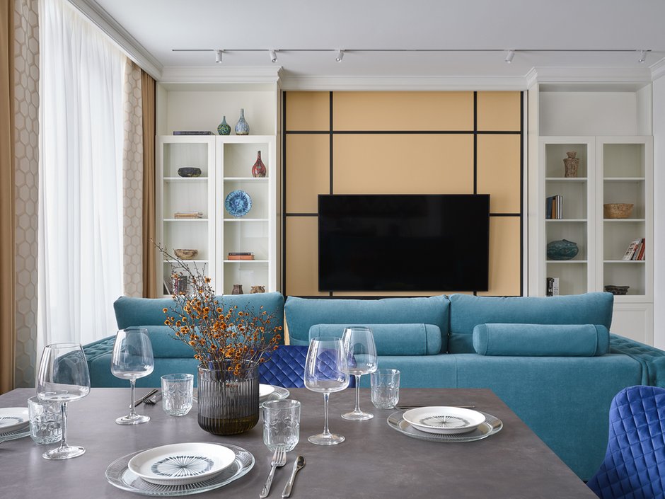 Фотография: Гостиная в стиле Современный, Квартира, Проект недели, Москва, 4 и больше, Более 90 метров, Н-Куб, Николай Николаев – фото на INMYROOM