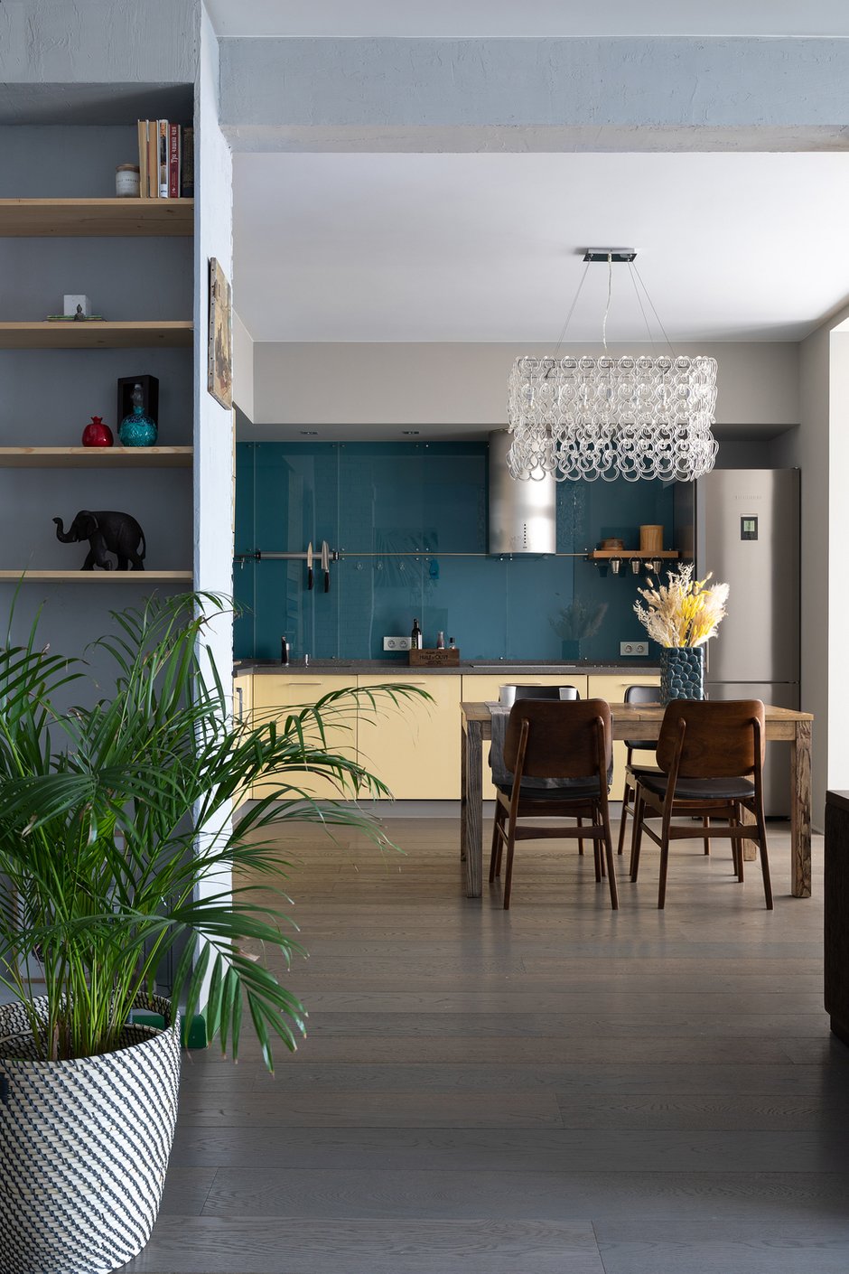 Фотография: Кухня и столовая в стиле Современный, Квартира, Проект недели, Москва, 3 комнаты, 60-90 метров, Анна Никитина – фото на INMYROOM