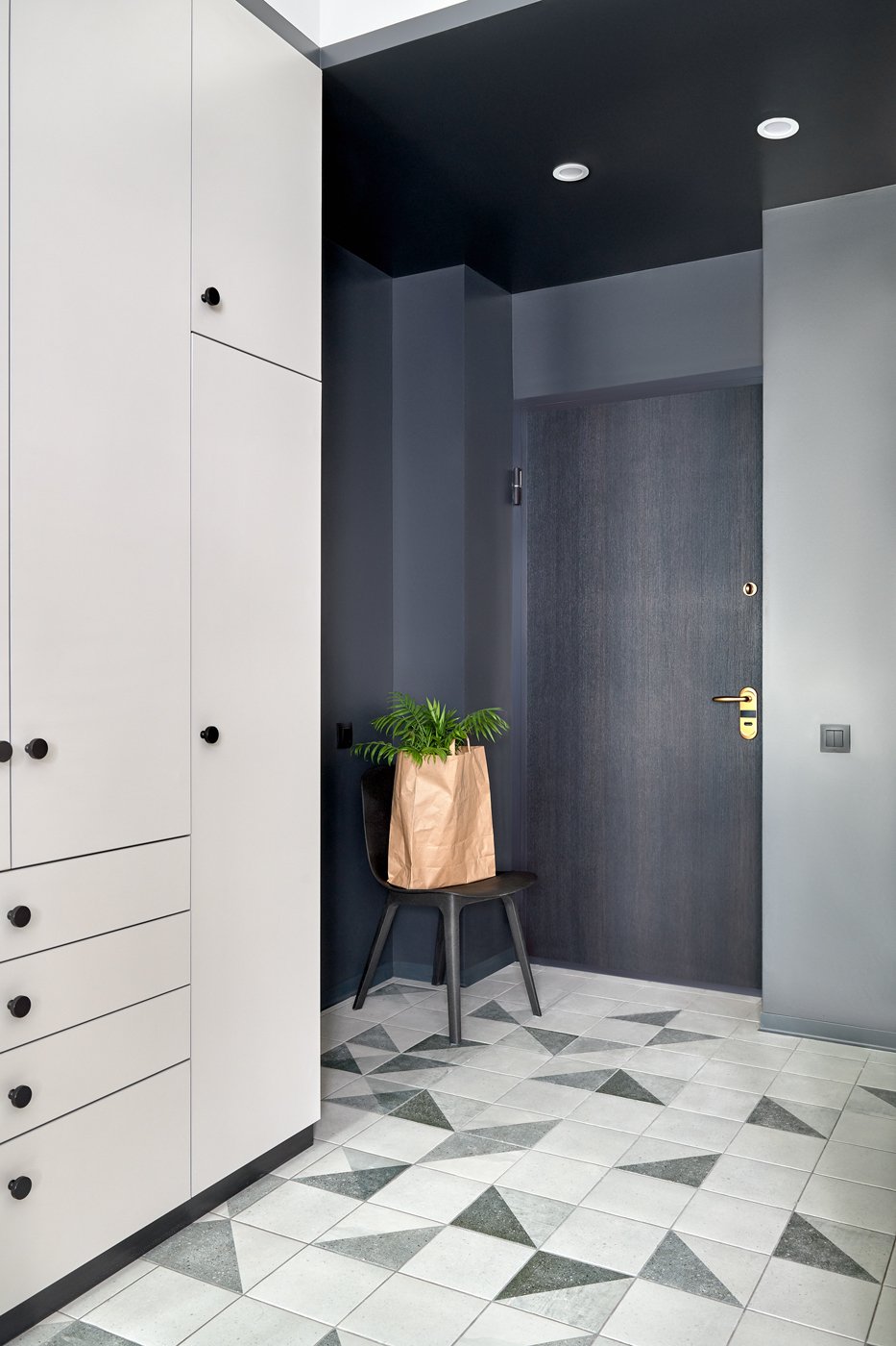 Фотография: Прихожая в стиле Современный, Квартира, Студия, Проект недели, до 40 метров, Ingresso Interiors – фото на INMYROOM