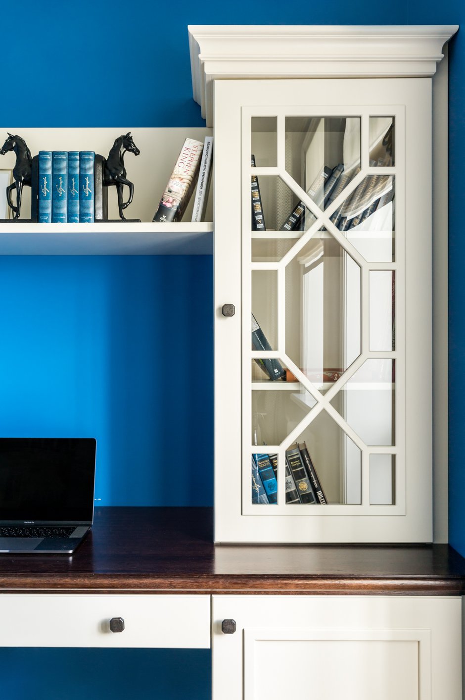 Фотография: Кабинет в стиле Классический, Современный, Квартира, Проект недели, Москва, Сталинка, 3 комнаты, Более 90 метров, Татьяна Красикова – фото на INMYROOM