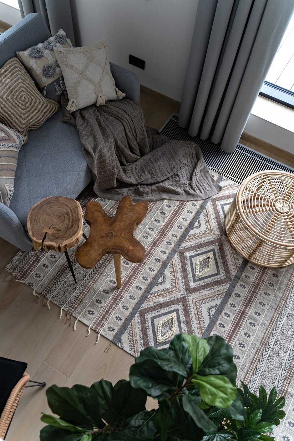 Фотография: Гостиная в стиле Скандинавский, Современный, Малогабаритная квартира, Квартира, Студия, Проект недели, Санкт-Петербург, Монолитный дом, до 40 метров, Look Like Design, Наталия Лукьянчикова – фото на INMYROOM