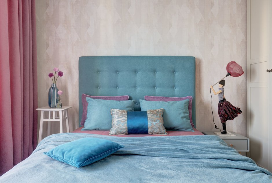 Фотография: Спальня в стиле Современный, Квартира, Проект недели, Москва, 2 комнаты, 40-60 метров, Евгения Козюкова – фото на INMYROOM