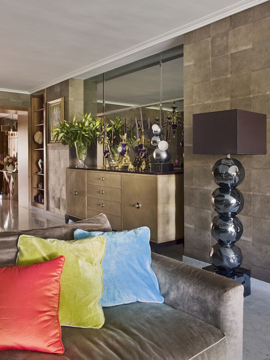 Фотография: Гостиная в стиле Современный, Классический, Квартира, Испания, Проект недели, Монолитный дом, 4 и больше, Более 90 метров, Татьяна Горшкова, #эксклюзивныепроекты – фото на INMYROOM