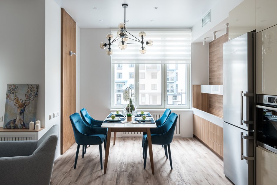 Фотография: Кухня и столовая в стиле Современный, Квартира, Проект недели, Санкт-Петербург, 3 комнаты, Более 90 метров, Lavhome, Тамара Литус – фото на INMYROOM