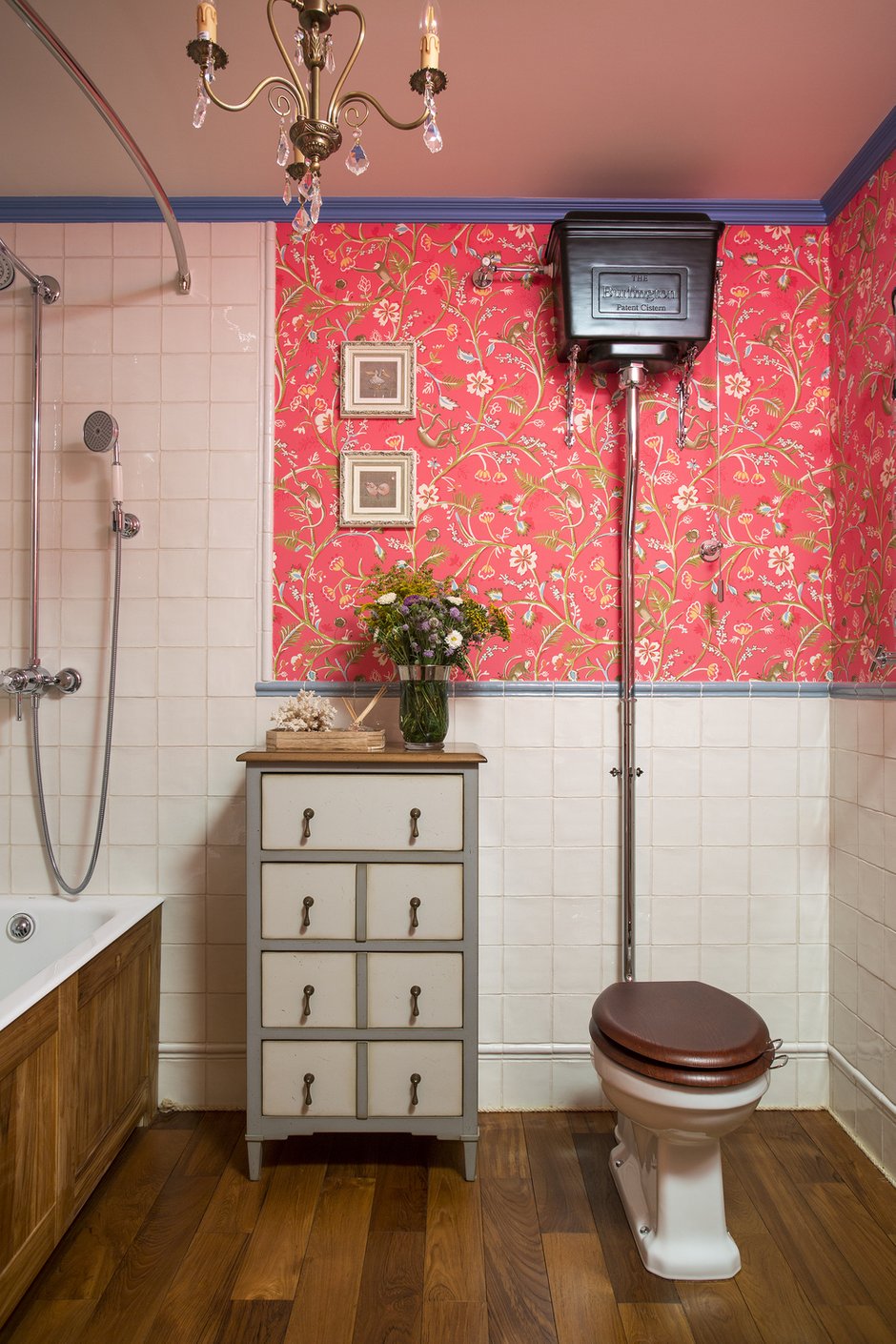 Фотография: Ванная в стиле Прованс и Кантри, Проект недели, Таунхаус, Новогорск, Олеся Шляхтина, 4 и больше – фото на INMYROOM