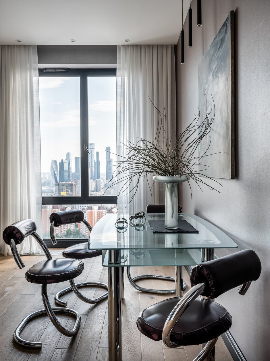 Фотография: Кухня и столовая в стиле Современный, Квартира, Проект дня, Москва, 2 комнаты, 60-90 метров, Елена Карасаева – фото на INMYROOM