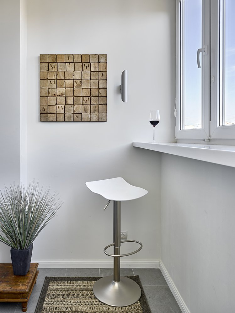 Фотография:  в стиле , Квартира, Россия, Gramercy Home, Проект недели, Zara Home, SLV, Crate&Barrel, Art De Vivre, Ирина Лаврентьева, Leicht, Roberto Cavalli, Анастасия Каменских, квартира в пастельных тонах, детская для близнецов, линейная кухня, однорядная кухня – фото на INMYROOM
