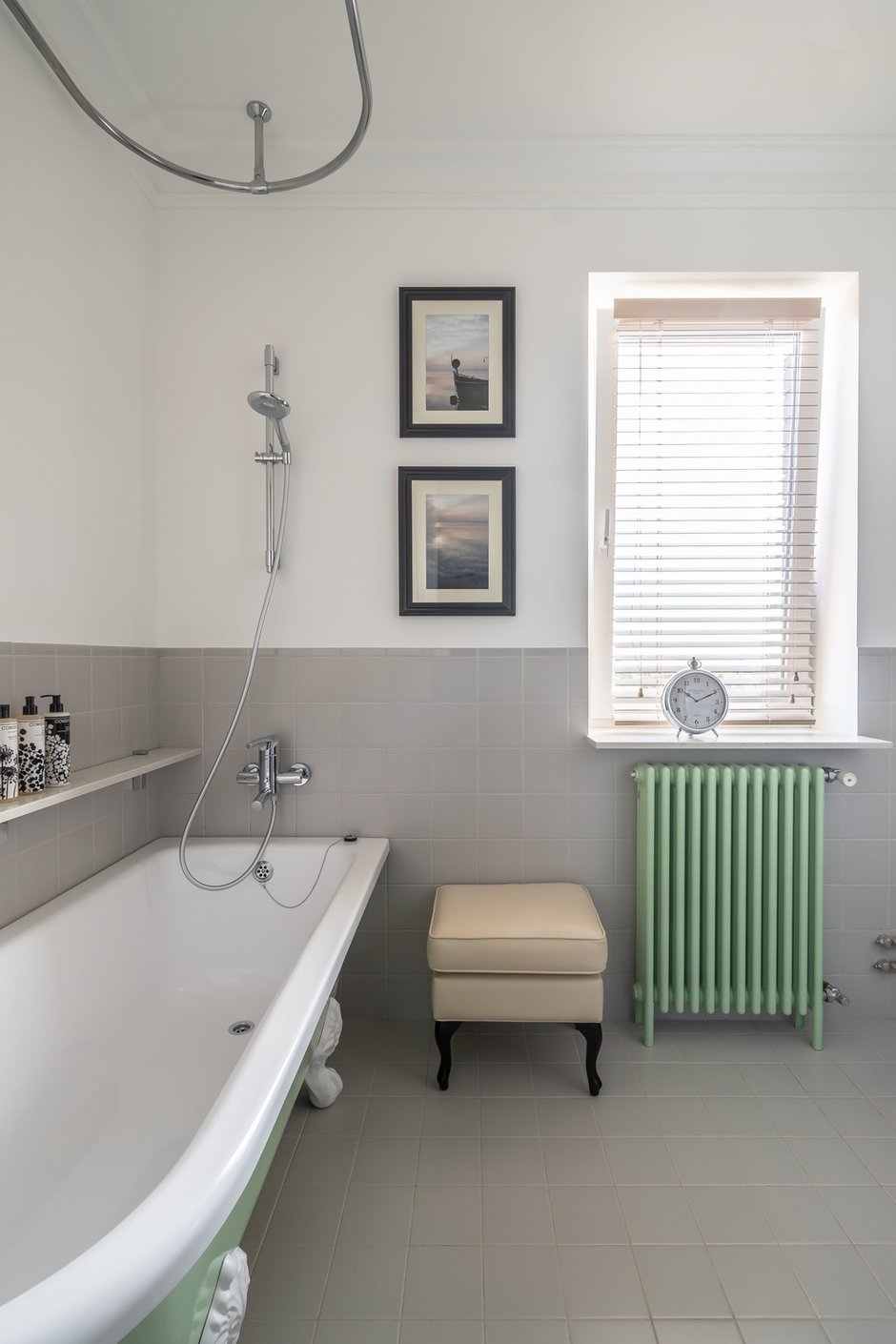 Фотография: Ванная в стиле Классический, Современный, Квартира, Белый, Проект дня, Москва, Бежевый, 3 комнаты, Более 90 метров, Кристина Изотова – фото на INMYROOM