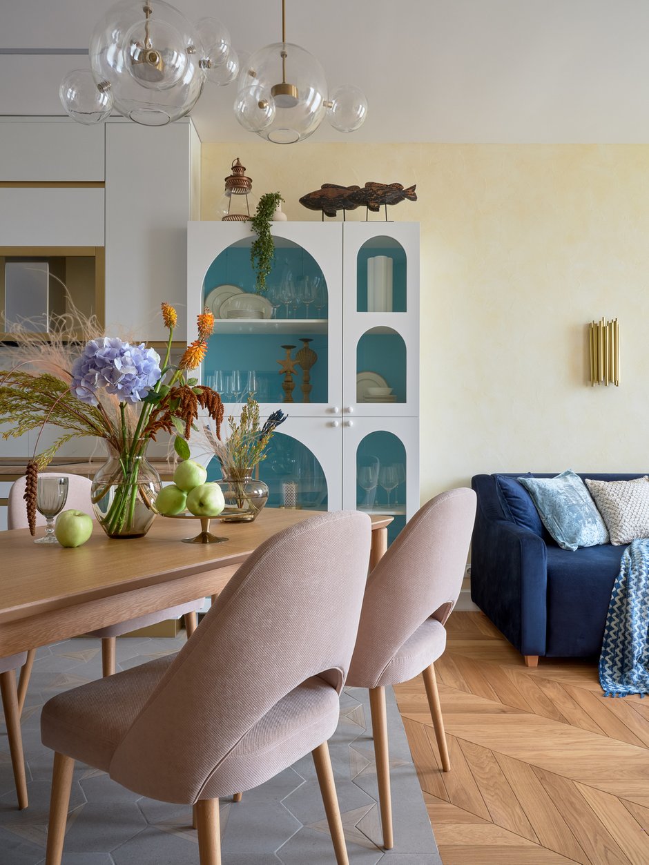 Фотография: Кухня и столовая в стиле Современный, Квартира, Проект недели, Москва, 4 и больше, Более 90 метров, Евгения Ивлиева – фото на INMYROOM