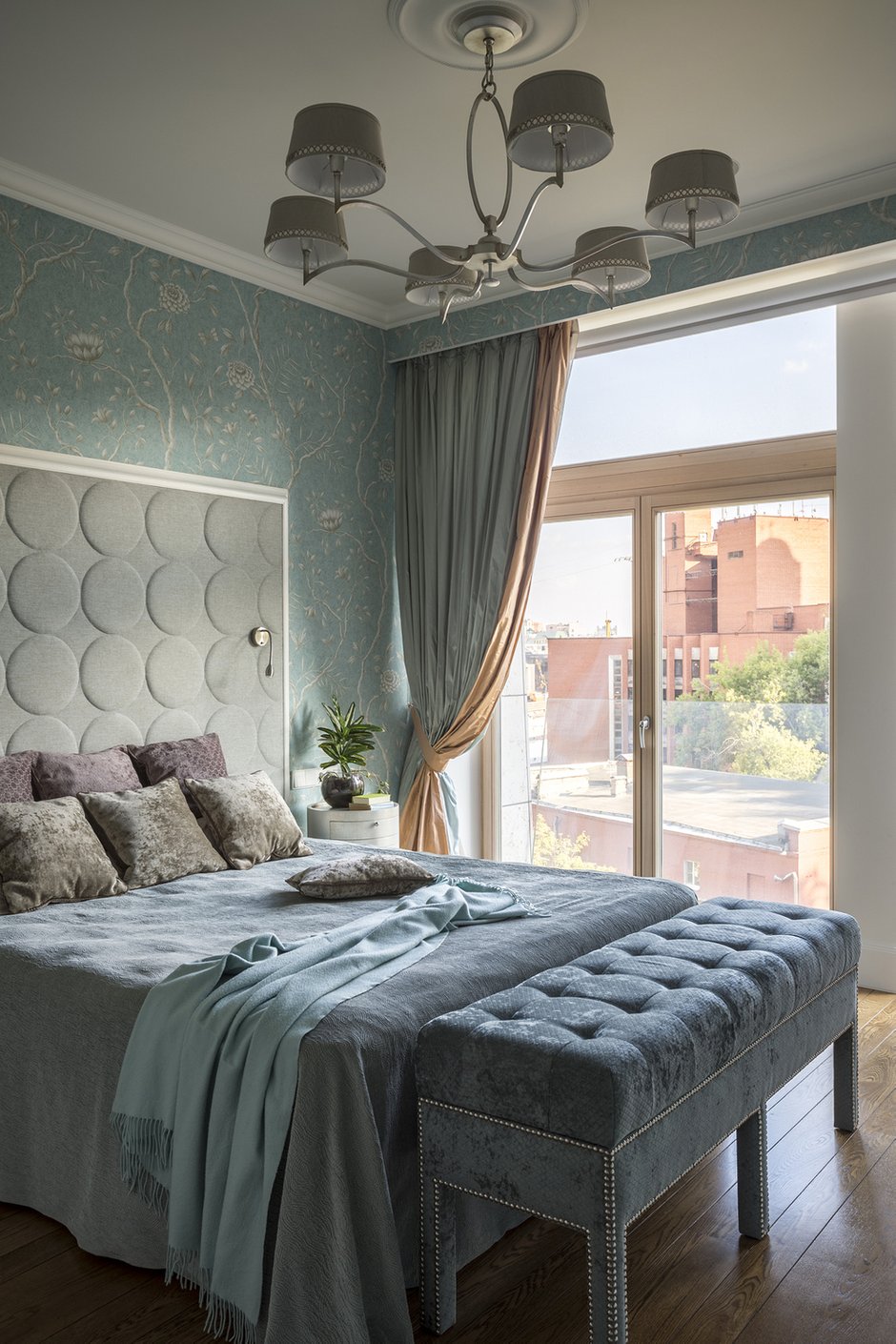 Фотография: Спальня в стиле Классический, Современный, Эклектика, Квартира, Проект недели, Москва, Михаил Свистунов, Монолитный дом, 4 и больше, Более 90 метров – фото на INMYROOM