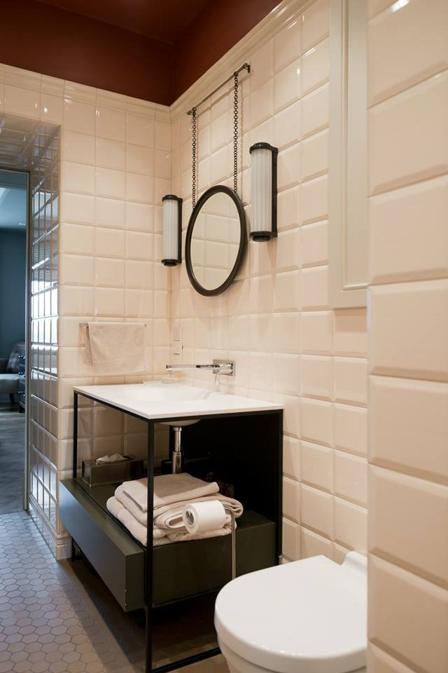 Фотография: в стиле , Классический, Квартира, Visual Comfort, Проект недели, Москва, ИКЕА, интерьер детской, Фрунзенская набережная, Ralf Lauren, Mosaic Del Sur, Анна Кашенцева, как обустроить спальню на месте кухни, мебель ИКЕА в интерьере, интерьер в стиле ампир, Сталинка, 4 и больше, Более 90 метров – фото на INMYROOM