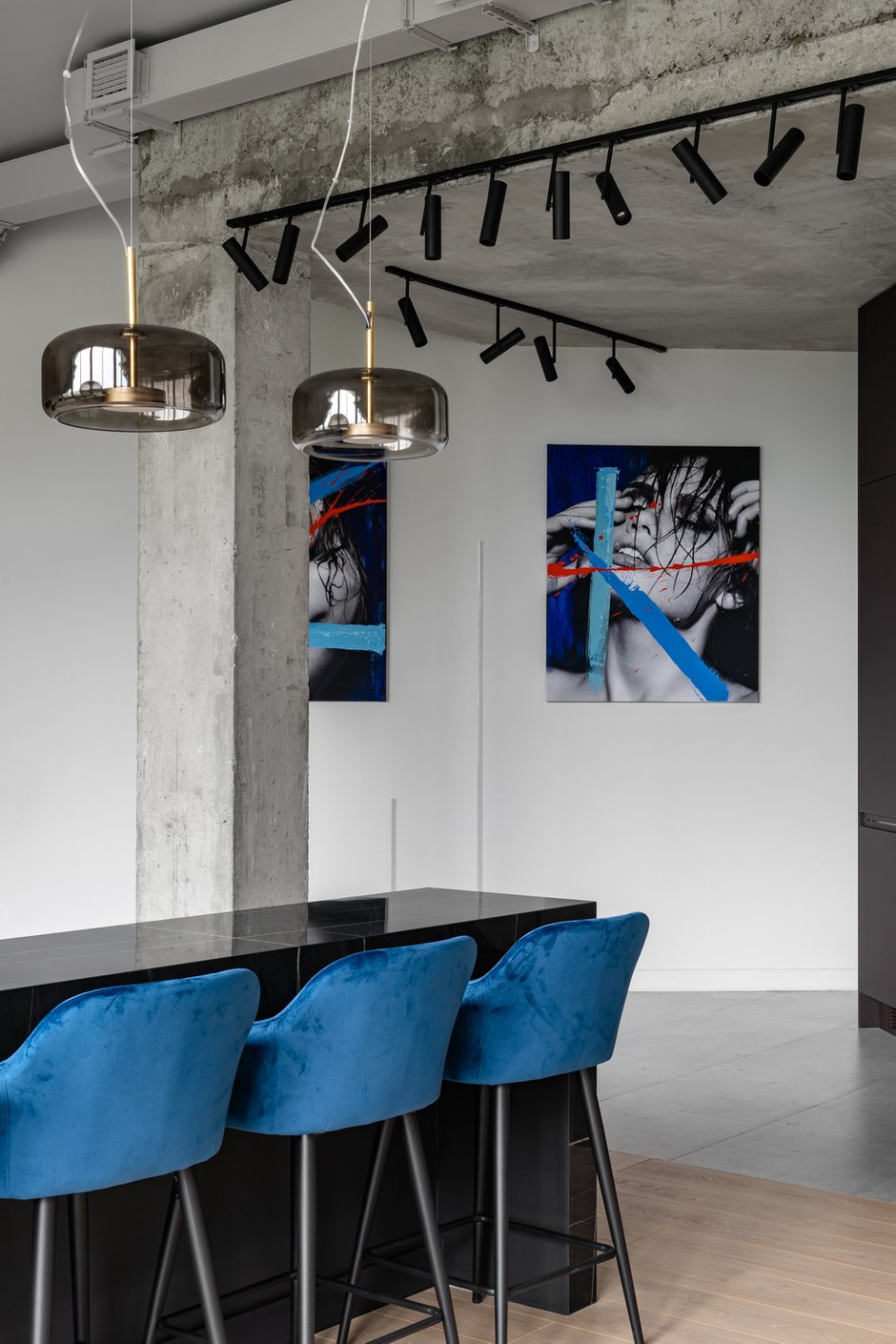 Фотография:  в стиле , Лофт, Современный, Квартира, Проект недели, Санкт-Петербург, 2 комнаты, Более 90 метров, Юлия Журович, Лейла Махир – фото на INMYROOM