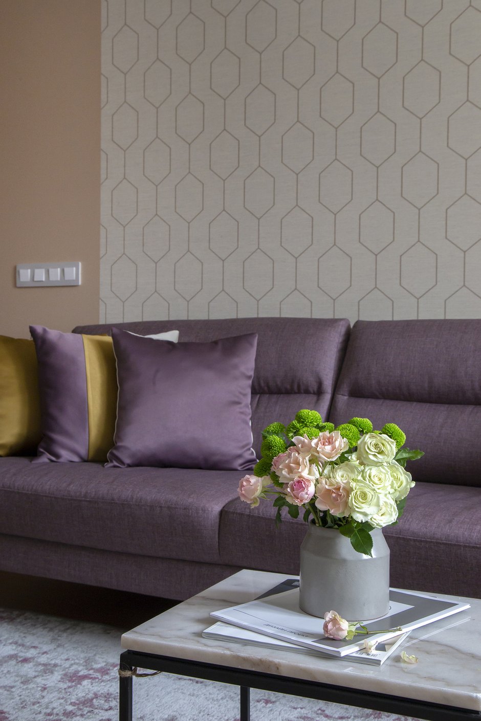 Фотография: Гостиная в стиле Современный, Квартира, Проект дня, Санкт-Петербург, Кирпичный дом, 3 комнаты, 40-60 метров, Елена Пылина – фото на INMYROOM