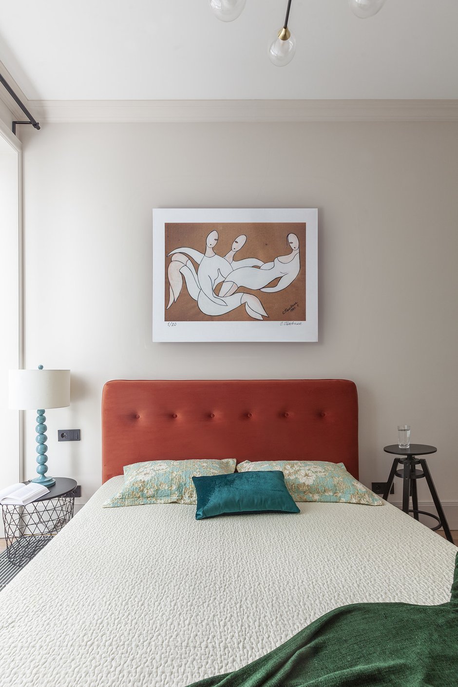 Фотография: Спальня в стиле Современный, Квартира, Проект недели, Москва, 4 и больше, 60-90 метров, Рада Кобук, Варя Шалито – фото на INMYROOM