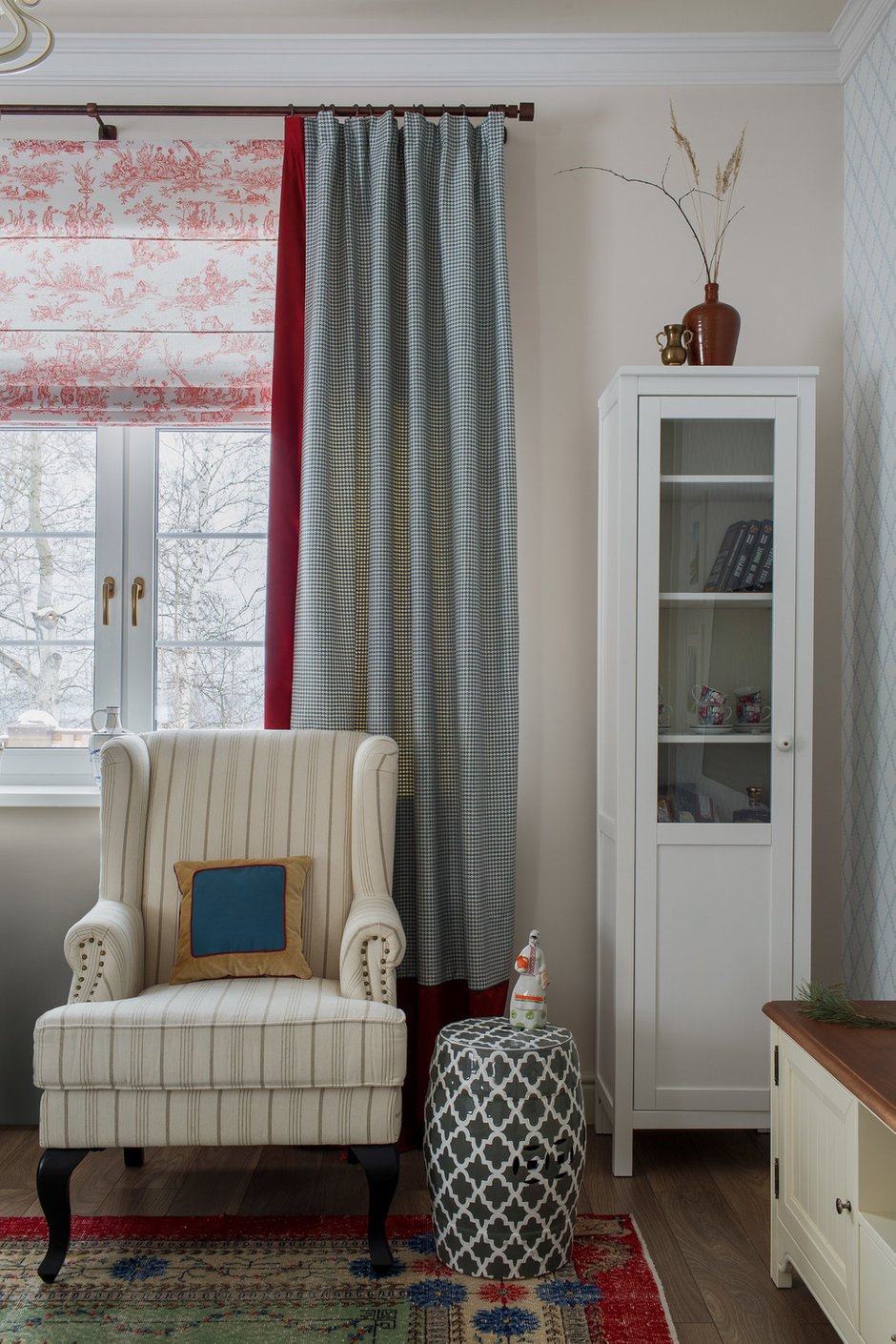 Фотография: Гостиная в стиле Прованс и Кантри, Классический, Современный, Дом, Проект недели, Дом и дача, Таруса, 4 и больше, 60-90 метров, Евгения Лебедева – фото на INMYROOM