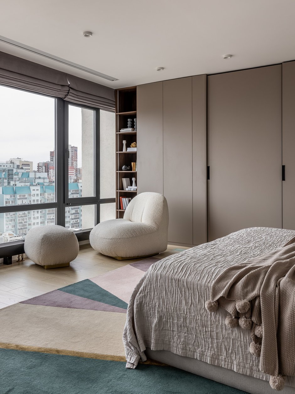 Фотография: Спальня в стиле Современный, Квартира, Проект недели, Самара, 4 и больше, Более 90 метров, Айгуль Султанова – фото на INMYROOM