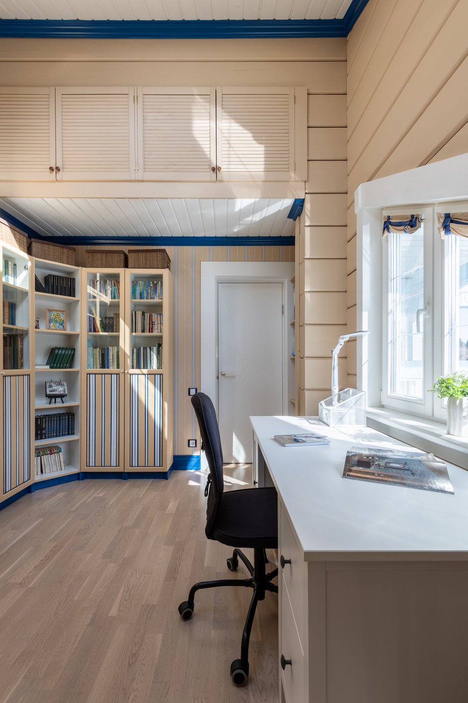 Фотография: Кабинет в стиле Современный, Дом, Проект недели, Санкт-Петербург, Дом и дача, 4 и больше, Более 90 метров, Евгения Попова – фото на INMYROOM