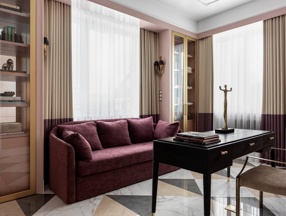 Фотография: Кабинет в стиле Классический, Современный, Дом, Проект недели, 4 и больше, Более 90 метров, #эксклюзивныепроекты, TaupeHome, Красное село – фото на INMYROOM