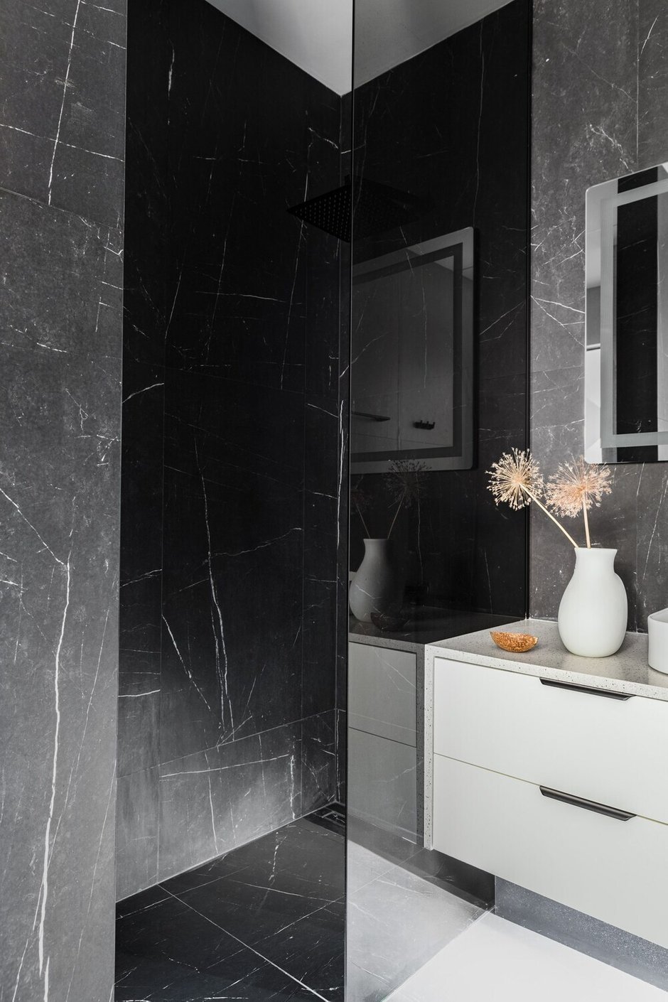 Фотография:  в стиле , Современный, Квартира, Проект дня, Казахстан, 2 комнаты, 60-90 метров, Алматы, Марина Сапунова – фото на INMYROOM