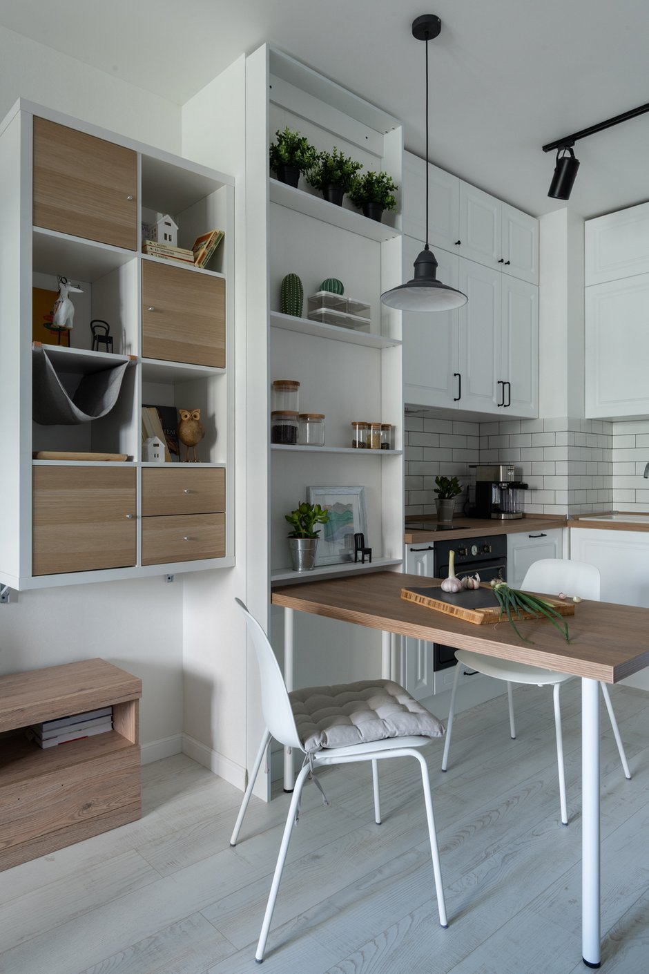 Фотография: Кухня и столовая в стиле Скандинавский, Квартира, Студия, Проект дня, Химки, Монолитный дом, до 40 метров, 40-60 метров, Таисия Чалова – фото на INMYROOM