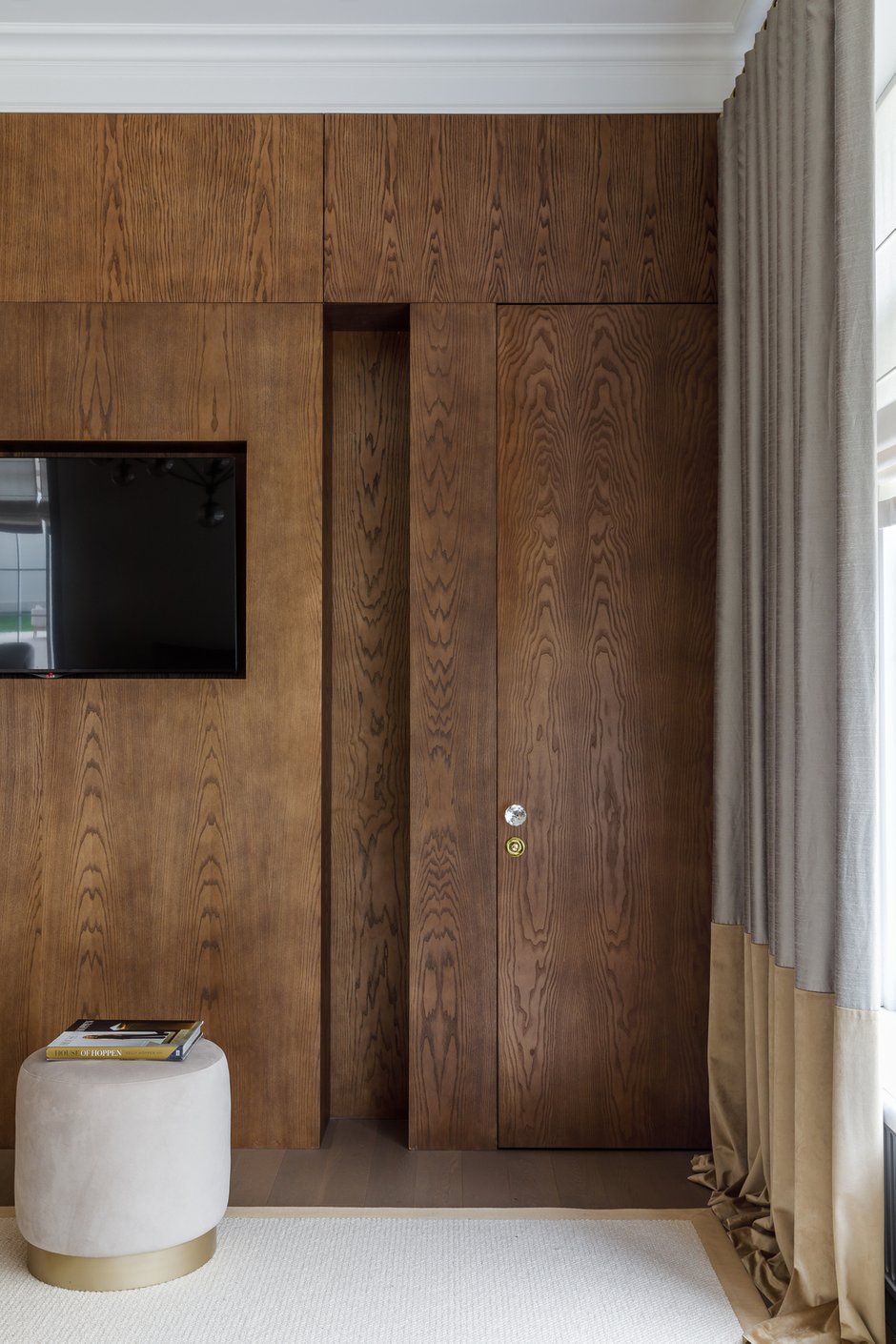 Фотография: Гостиная в стиле Современный, Дом, Проект недели, Дом и дача, 4 и больше, Более 90 метров, Анна Акопян, Анапа – фото на INMYROOM