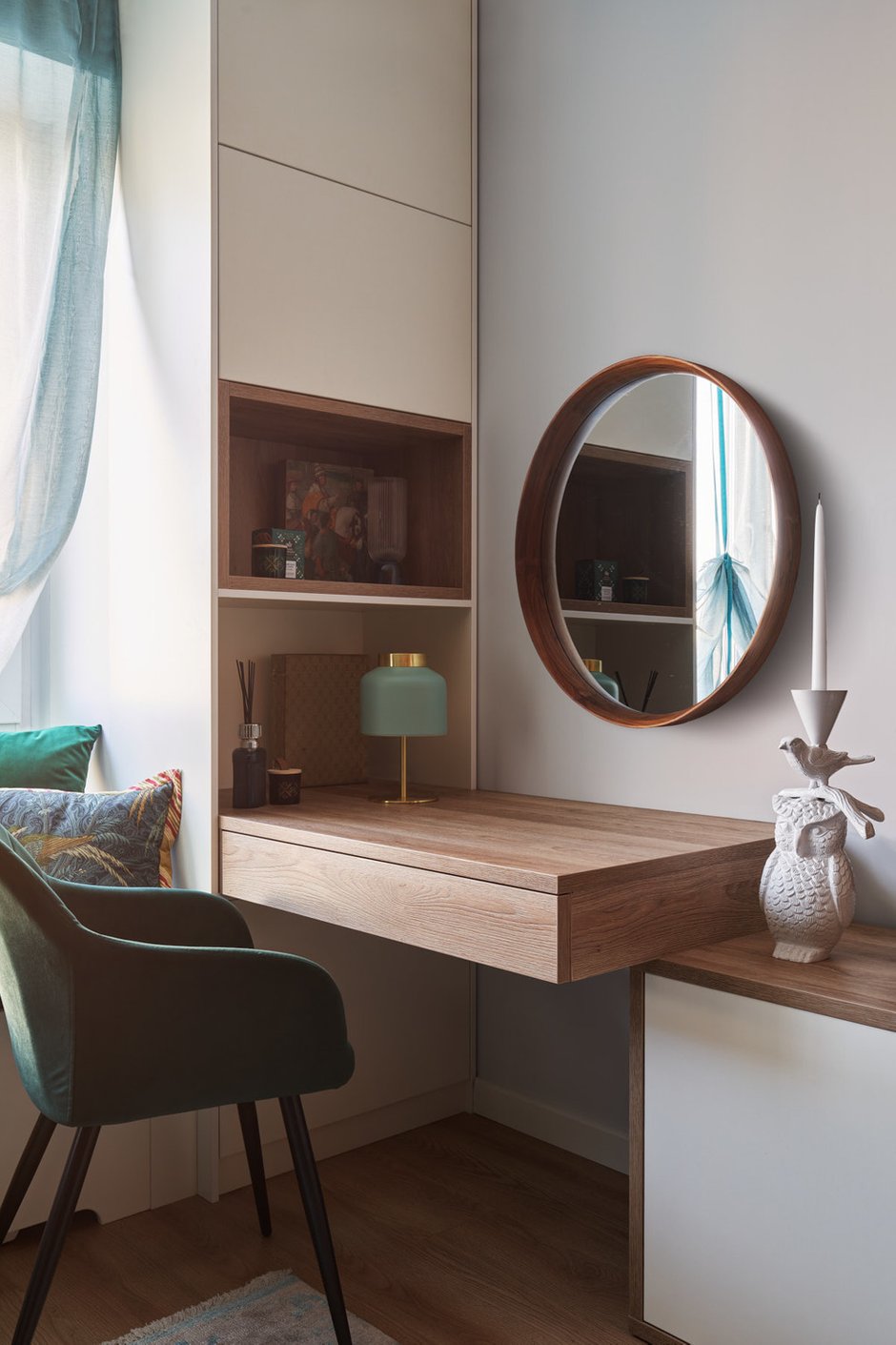 Фотография: Гостиная в стиле Современный, Квартира, Проект недели, Москва, 2 комнаты, 40-60 метров, Евгения Козюкова – фото на INMYROOM