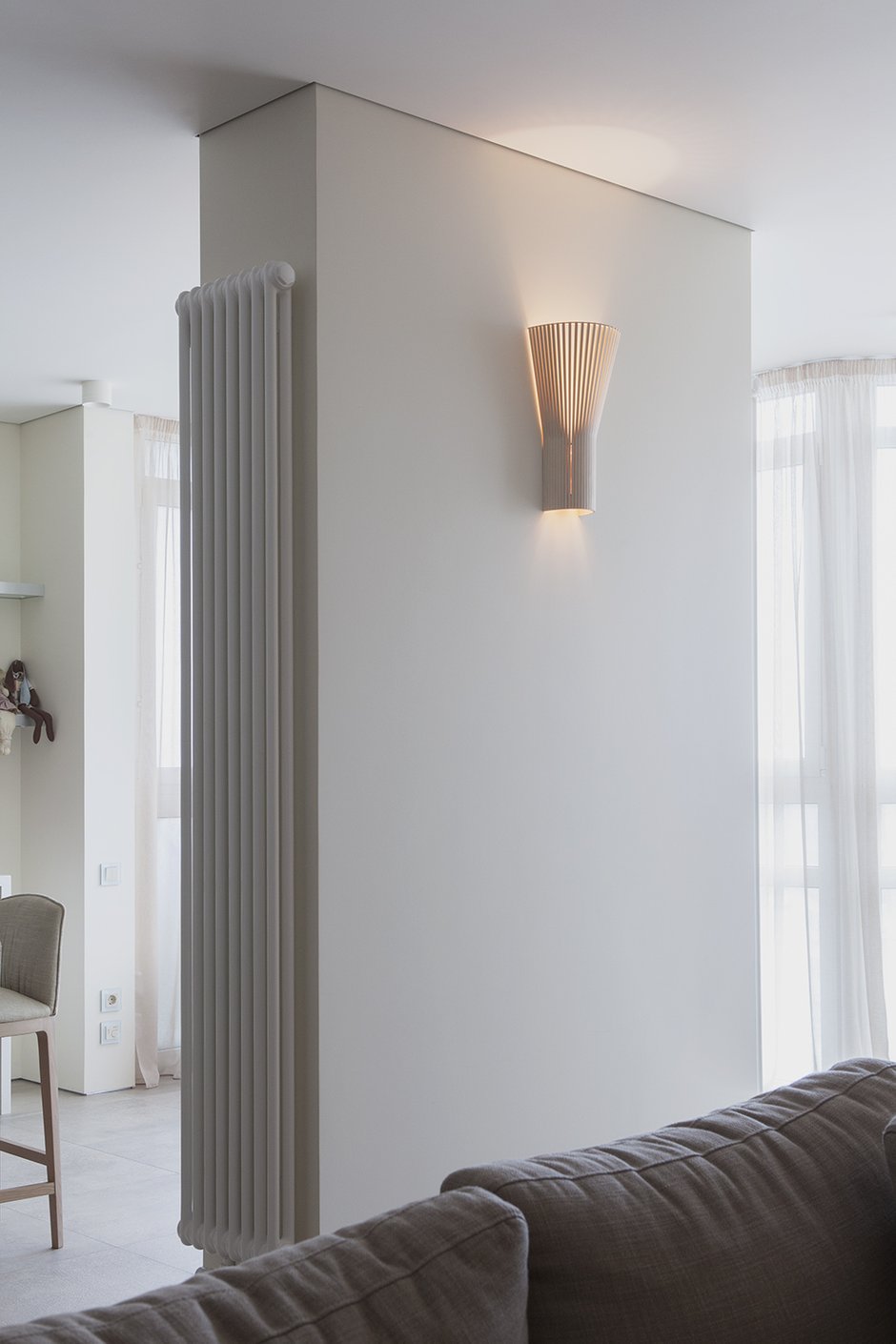 Фотография: Мебель и свет в стиле Восточный, Минимализм, Квартира, Проект недели, Москва, Эко, новостройка, Ариана Ахмад, Татьяна Карякина, Монолитный дом, 4 и больше, Более 90 метров – фото на INMYROOM