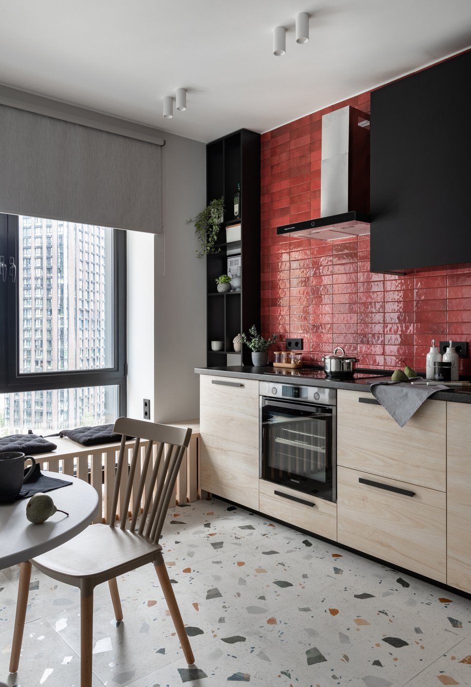 Фотография: Кухня и столовая в стиле Современный, Квартира, Проект недели, Москва, 2 комнаты, 40-60 метров, Ксения Гусева – фото на INMYROOM