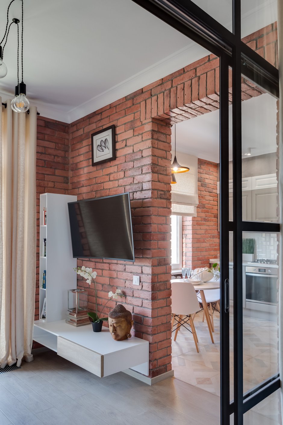 Фотография: Кухня и столовая в стиле Лофт, Квартира, Проект дня, Химки, Вера Николаенко, Монолитный дом, 1 комната, 40-60 метров, ЖК «Мишино» – фото на INMYROOM