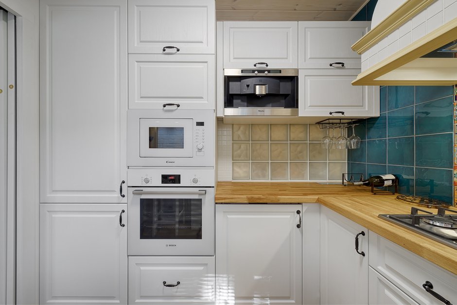 Photography: in style, kitchen and dining room, apartment, interior, interior style, interior design, alteration, small kitchen, kitchen in Khrushchev, layout of a narrow kitchen in Khrushchev, how to design the interior of the kitchen, the interior of the kitchen, redistribution of Khrushchev, repair of Khrushchev, Khrushchev, an apartment in Khrushchev, interior Khrushchevs, how to update Хрущев, дизайн Хрущева, Хранение в Хрущеве, кухня в Хрущеве, как сделать ремонт в Хрущеве - фото в Inmyroom
