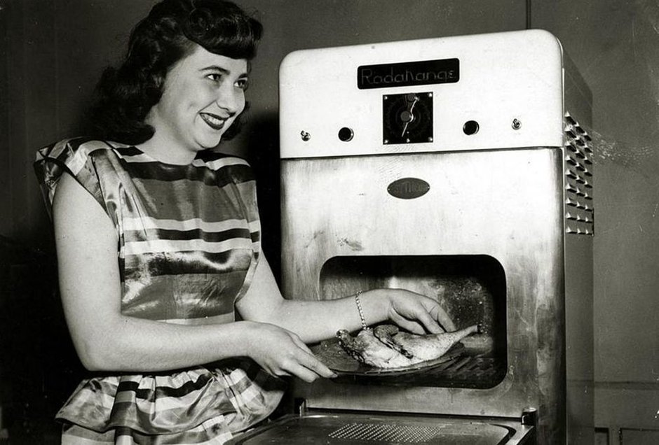 Фотография:  в стиле , Кухня и столовая, Miele, Бытовая техника, Гид, умная бытовая техника, кофемашина, техника для кухни – фото на INMYROOM