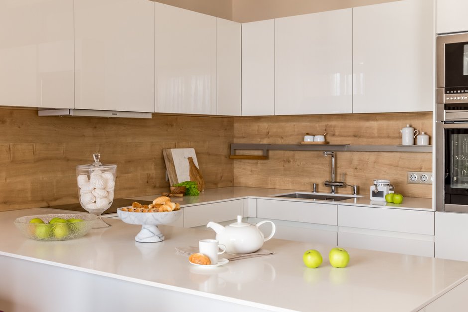 Фотография: Кухня и столовая в стиле Современный, Эклектика, Квартира, Проект дня, Москва, Монолитный дом, 3 комнаты, Более 90 метров, Александр Кривов – фото на INMYROOM