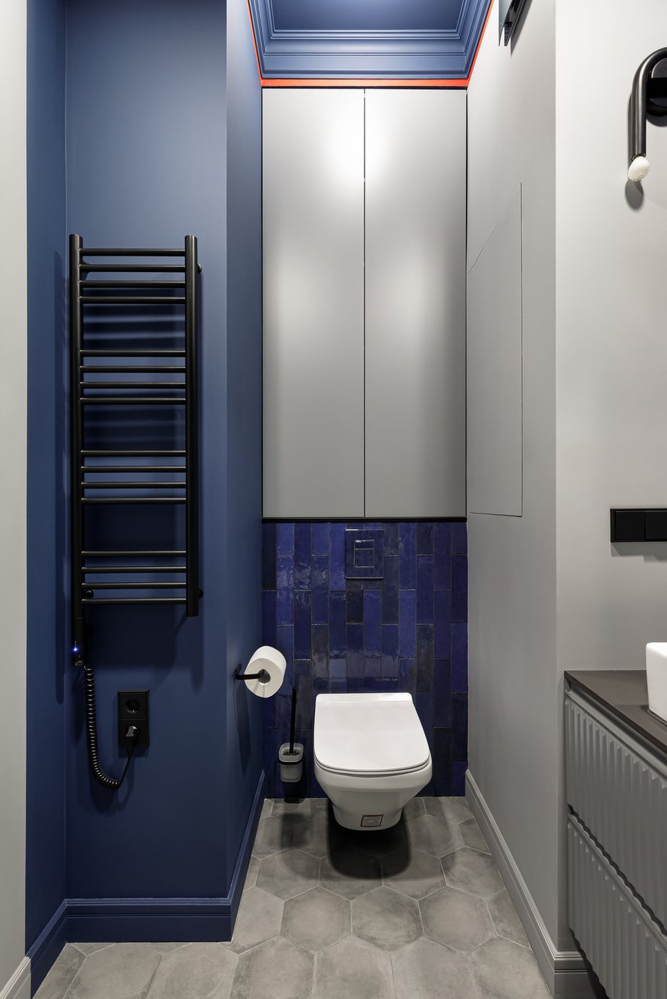 Фотография: Ванная в стиле Современный, Квартира, Проект дня, Москва, Сталинка, Кирпичный дом, 4 и больше, Более 90 метров, Марина Рукавишникова – фото на INMYROOM