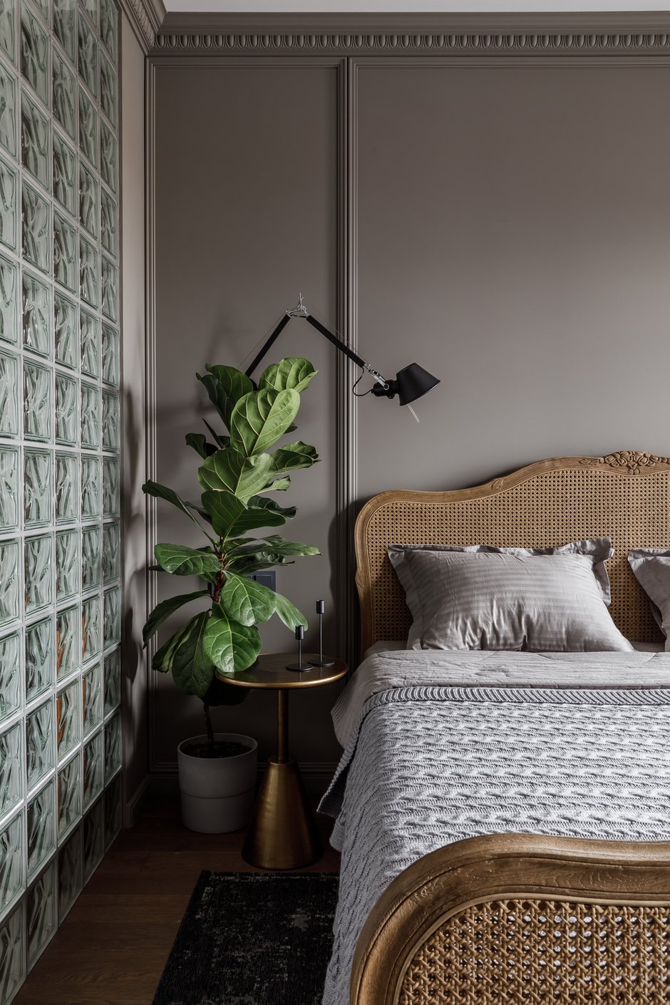 Фотография:  в стиле , Квартира, Проект дня, 3 комнаты, Более 90 метров, Тюмень, современный с элементами лофта, эклектика с элементами классики, Анна Селиванова – фото на INMYROOM