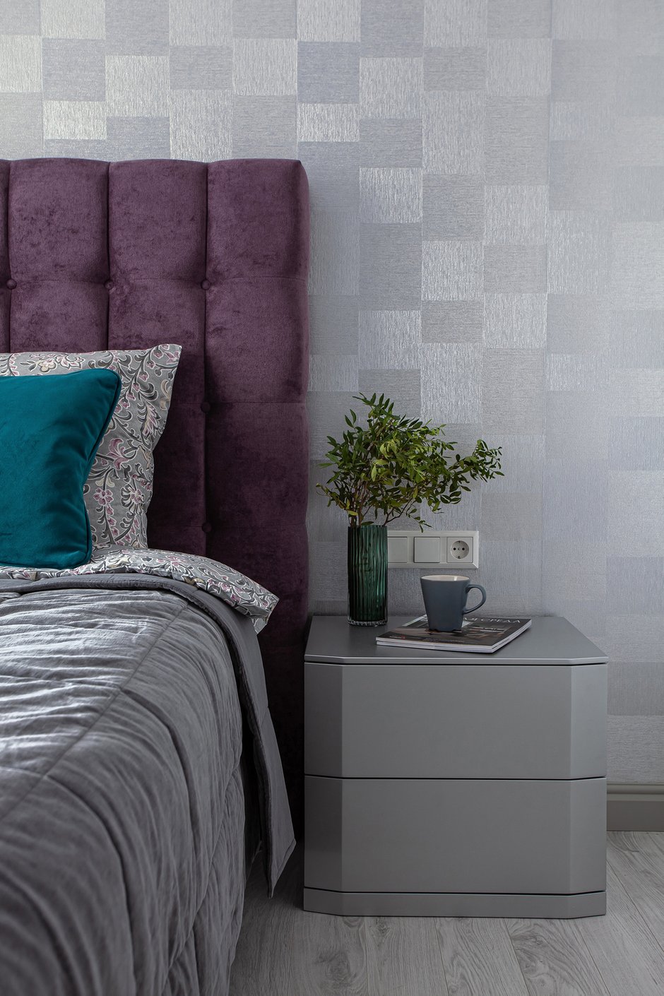 Фотография: Спальня в стиле Современный, Классический, Проект недели, Бежевый, Синий, Серый, Санкт-Петербург, 4 и больше, Более 90 метров, Алена Шишкина – фото на INMYROOM