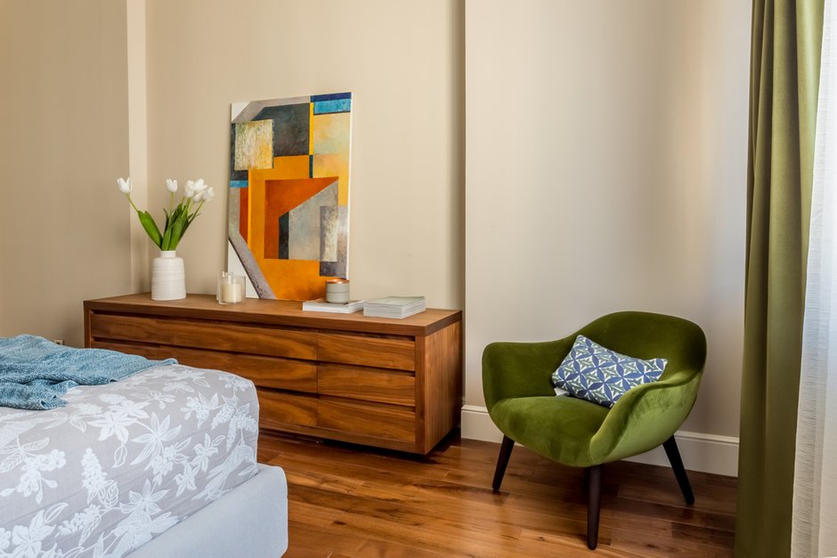 Фотография: Спальня в стиле Современный, Эклектика, Квартира, Проект дня, Москва, Монолитный дом, 3 комнаты, Более 90 метров, Александр Кривов – фото на INMYROOM