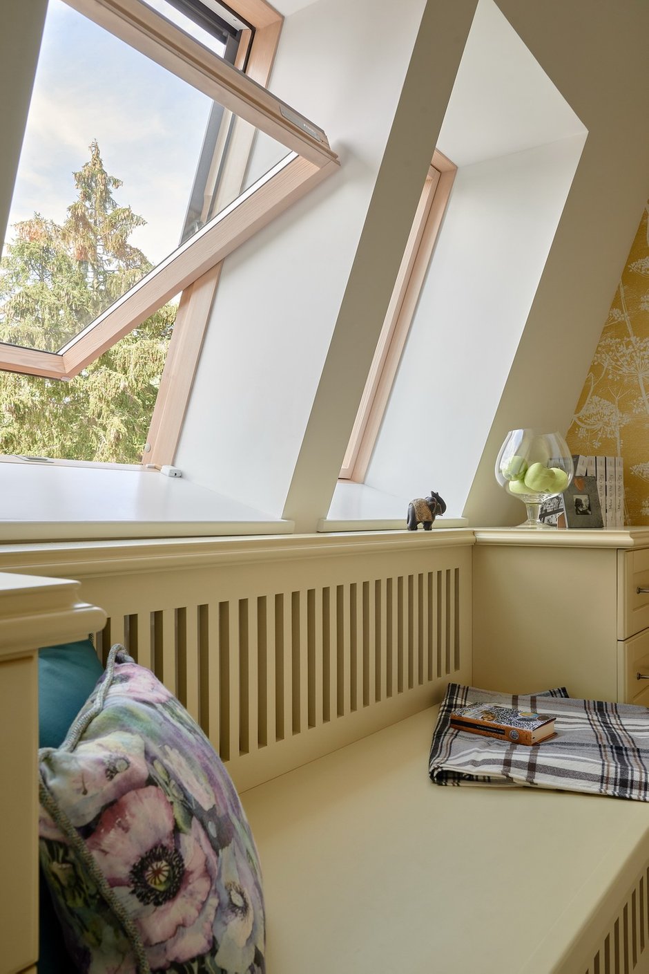 Фотография: Спальня в стиле Современный, Прованс и Кантри, Восточный, Эклектика, Квартира, Проект недели, квартира в мансарде, Калининград, 4 и больше, Более 90 метров, Светлогорск, Монолитно-кирпичный, двухуровневая квартира, Виктория Лазарева – фото на INMYROOM