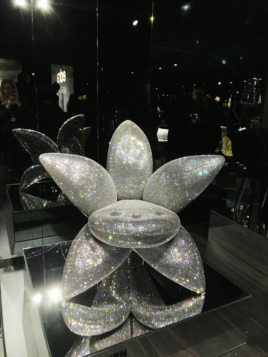 Фотография:  в стиле , Eichholtz, Гид, KARTELL, iSaloni, Roberto Cavalli, EDRA, ETRO, SalonedelMobileMoscow – фото на INMYROOM