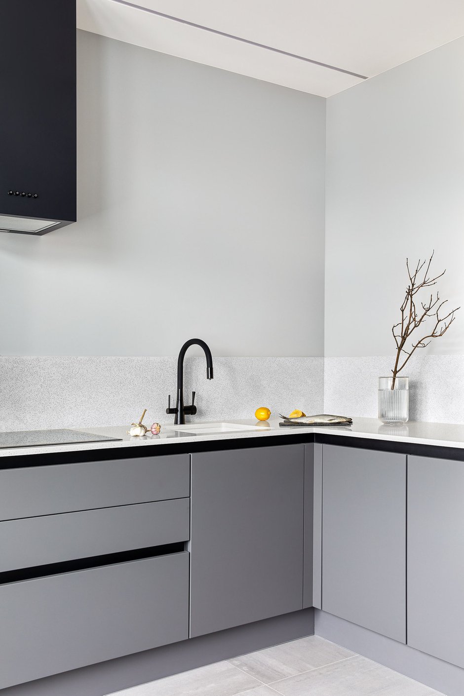 Фотография: Кухня и столовая в стиле Современный, Квартира, Проект недели, Пермь, 2 комнаты, 60-90 метров, Анна Березняк – фото на INMYROOM